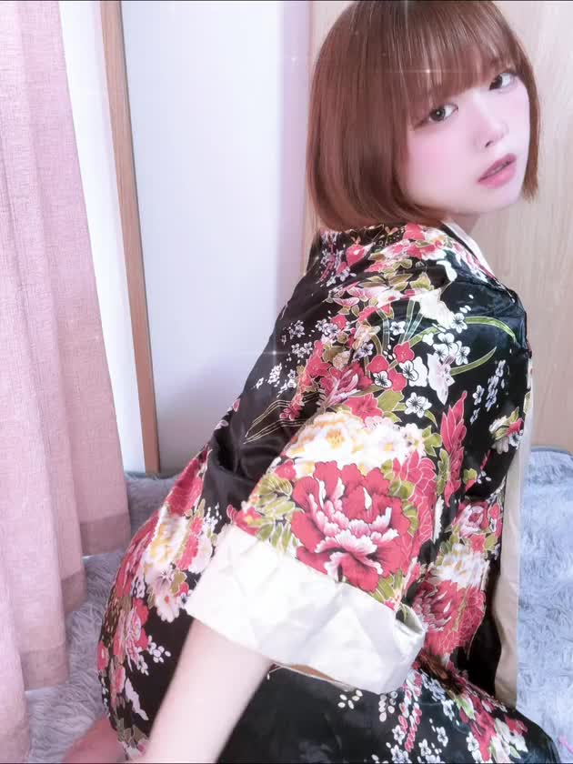 こんばんは💛

先行公開です♡♡

チクビドアップ
どうかなぁ？？🔞🔞🔞

今日も翌3時までいます、
お待ちしてます✨