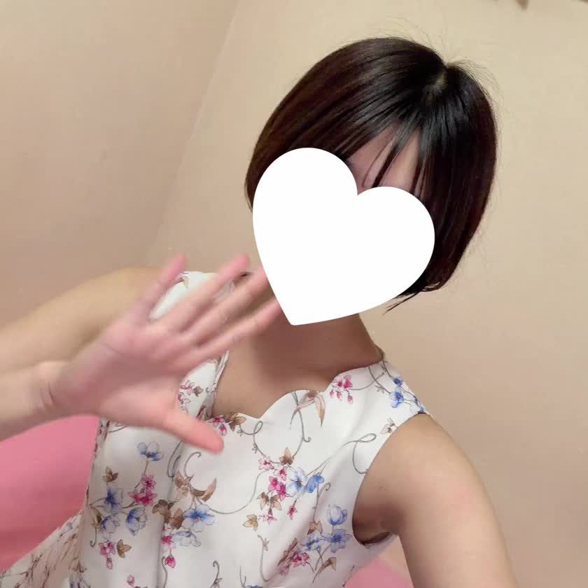 今日も暑かったですね💦

この時間になれば涼しくて過ごしやすくなったかも！

本日18:00〜23:00までいます！

今週はあと２回出勤します！

22日(金)18:00〜23:30
24日(日)7:00〜15:00

よかったら遊んでね！