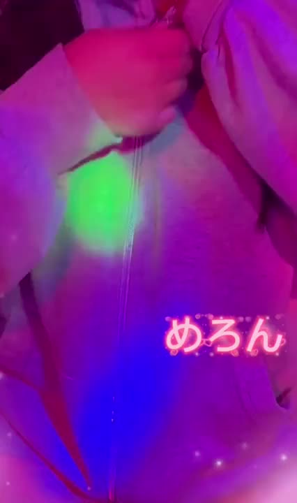 めろんです🍈🍈
初めて参加させてもらいました…！🫶
正直めっちゃ緊張してるけど、少しでも「いいな」って思ってもらえたら嬉しいです🥹
応援よろしくお願いします🤍