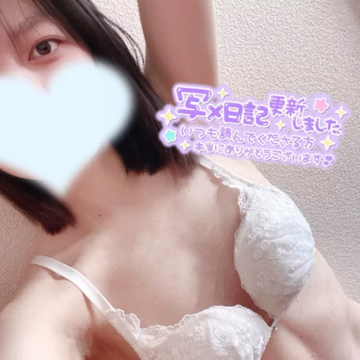 久しぶりに出勤(⋆ᴗ͈ˬᴗ͈)”

ラストまで居るから
時間合う人は遊びに来てね😉♡