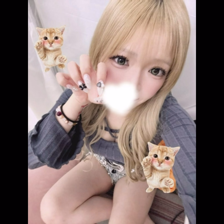 お久しぶりです🥹❤️

急遽今日14:00~17:30で出勤することになりました❣️❣️

久しぶりすぎて少し緊張するけどどんなお兄さんと会えるかどきどきです😍💕

ご予約ご来店おまちしてます( ᴖ ̫ᴖ )