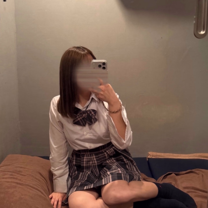 出勤してますっ

24時までお店います！

ご予約お待ちしております✨