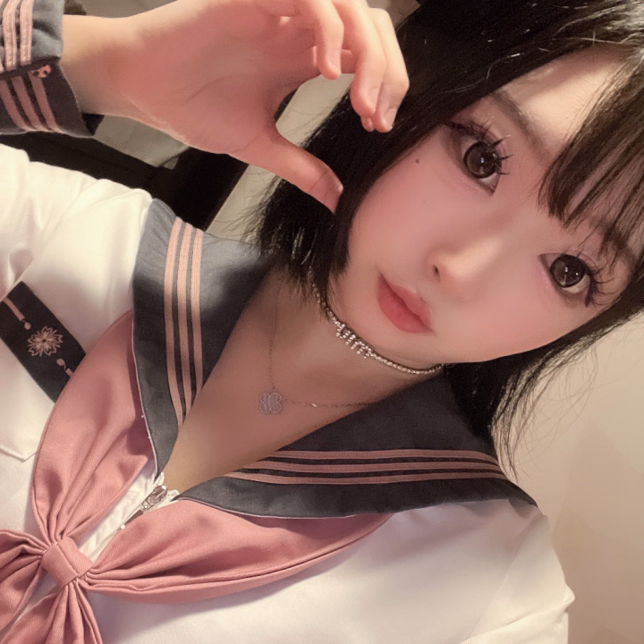 初めまして✨

27日からお世話になる
めろです👼
ちょっとぶりの米子でドキドキしてますが
沢山のお兄さんに出会える事楽しみにしてます💭

皆待っててね🐰