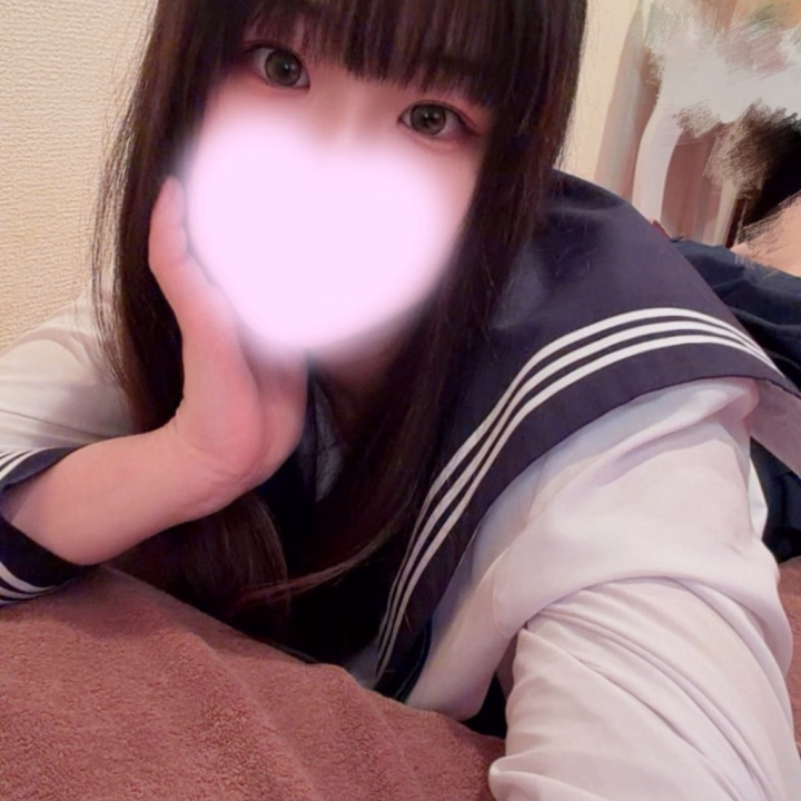 初めまして！

19日から出勤しますりうです🫧

まだまだわからないことばかりで緊張してますが会いにきてくれるお兄さんがいてくれたら嬉しいです🩷


プレイスタイルはご奉仕することが得意です❗️
後残りの詳しい自己紹介はまたあげますね😹


事前予約してくれるともっと嬉しいです💖

楽しみに待っててね〜🎶