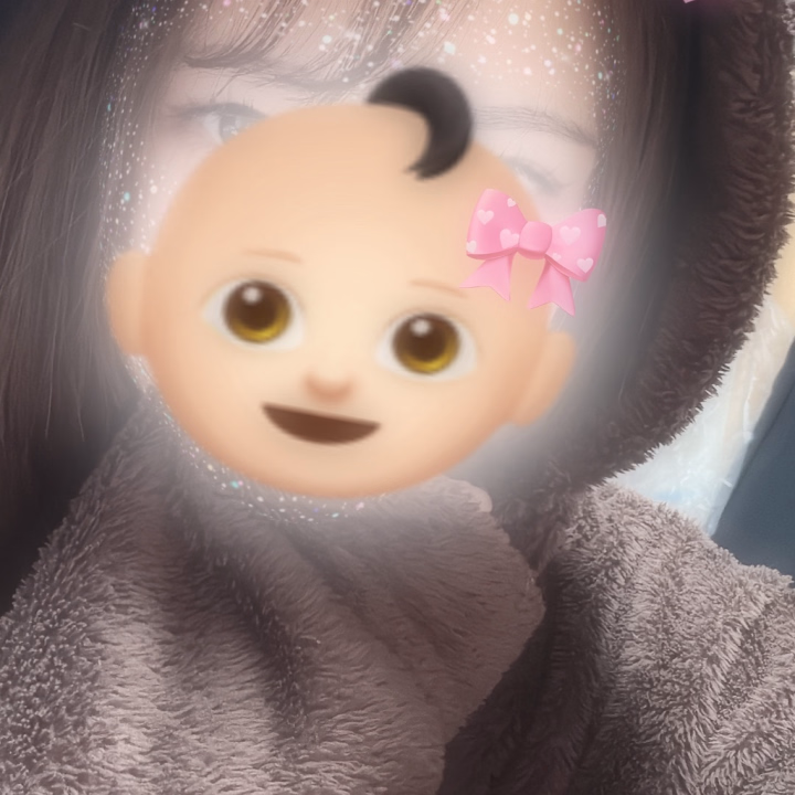 久しぶりの出勤🎀

19時半〜22時！短い時間だけど会いに来てくれると嬉しいナ！！
