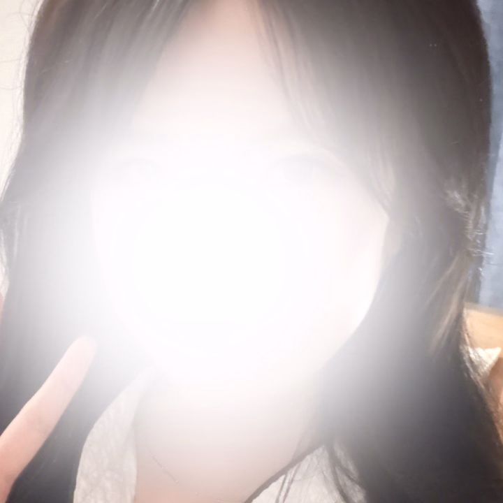 今日もいます🎶
7時から〜65分空きある会いに来てくれると嬉しいです☺️⸝⸝