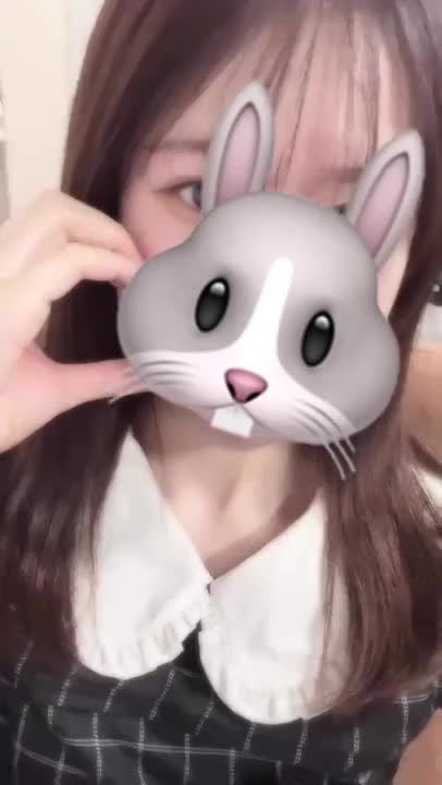 なにしてるのー！

私一人でお部屋いるんだけど寂しいよ？？？

どんなお兄様が会いに来てくれるかな(っ ॑꒳ ॑c)ﾜｸﾜｸ

待ってまーす！