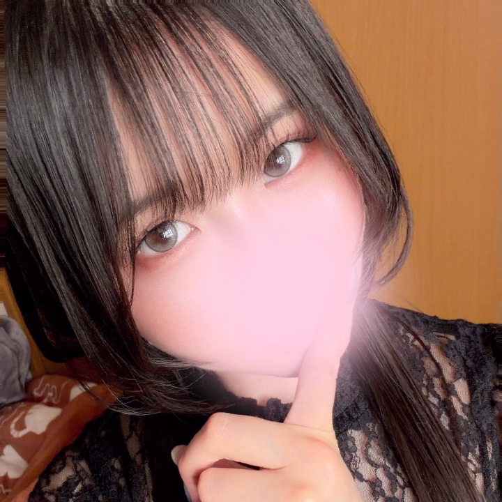 お、おおお、、、、！？？？



Xのアカウント『@oxo_re87』
永久凍結したはずなのにサイレントで蘇ったんですけどぉ👉🏻👈🏻💦



＂このアドレスは二度と使えません＂
＂本件における対応は完了しているため、今後の問い合わせは不可です＂

そんな感じて冷たくあしらわれたのに
シレッと復活してるってどういう事なんですか本当にᐟ( ˆᵒˆ )ᐠ ᐟ( ˆᵒˆ )ᐠ ᐟ( ˆᵒˆ )ᐠ 





まあ、でも、
嬉しいしありがたいんですけどね、、、、
今後また🧊させるとか辞めてね(真顔)





というわけで！

Xアカウントが『@oxo_re87』『@yuru_hazu_087』
こちらの2つになりました(b･ω･)b

メインとサブ(避難場所)として使い分けるので、またまた良かったら両方繋がっててもらえると最高に幸せです何卒〜！🙏





もう少ししたら福岡行くからね！
ヘアスタイルもちょっぴり変わったので楽しみにしててください∠(　˙-˙ )／✧





それではでは🌟






𓂃 ゆるか 𓂂ꕤ*.ﾟ