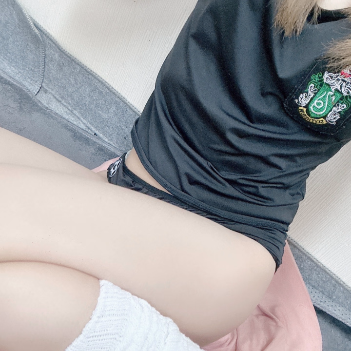 しんくんへ♡


しんくん、今日は遊びに来てくれて
ありがとうございました！ 💕

緊張されてて可愛かった🥺🩷🩷

しんくん、とっても気遣いができる人で優しかった☺️🌟  
まなつのことをいっぱいリードしてくれて
本当に嬉しかった(⊃ᴖ⩊ᴖ)⊃
しんくんの要望に応えれてたかな〜？？？

いっぱいぎゅーしたり、ちゅーしたり、
癒された(,,> <,,)♡あっとゆう間の時間だったね🥺🥺


また遊び来てくれた時はもっともっと仲良くなろうね！！(っ ॑꒳ ॑c)♡ 素敵な時間をありがとう 💕💕

またいつでも来てね💕︎