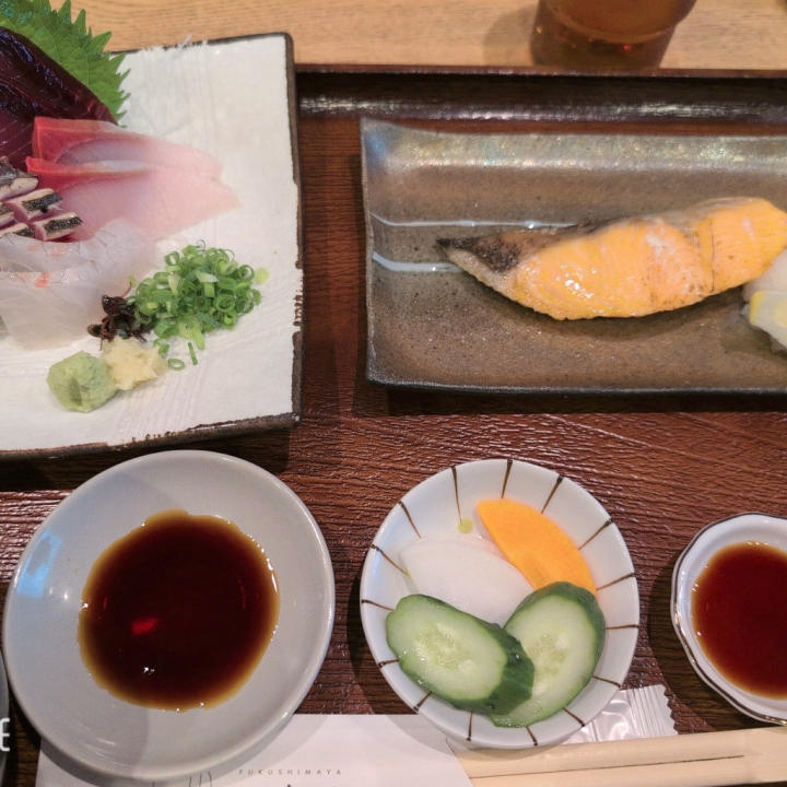今日のレポートです🤗
今日は大好きな鮭で若返ってきました♥️😂
秋刀魚にはもう出会えないでしょうか
寂しいかぎりです
一時期、全然料理出来なかったので、
今さらキッチン用品、細かいの揃えてきました🤗
まだなにかは足りないですが笑
また明日と明後日
やらしく仲良くしてください😊
今週は久しぶりに連休いただきます😋