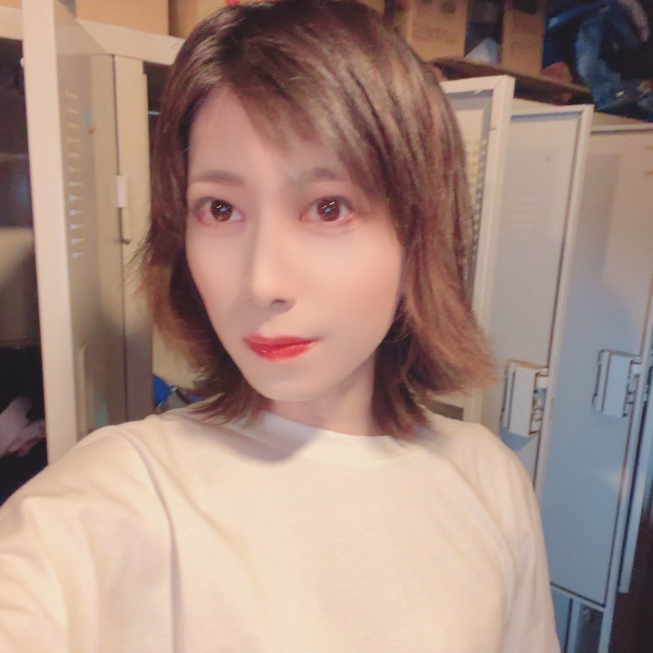 れいです❣️

昨日6/2 20時半頃から120分で遊んでいただいたお兄様ありがとうございました‼️

雨降ってる中来てくれて感謝です❣️
はじめは90分の予定だったけど……お会いしてから120分に変更してくれて凄く嬉しいです😍
トークしてイチャイチャしてシャワーもいい感じの雰囲気‼️

プレイは乳首が責めらるのが好きみたいだったからめっちゃ責めた……💕
強めに噛んだりしたらいい声出して悶絶しててとっても気持ちよさそうだったね🥰

そのあと逆アナもしましたね〜〜♡
バック多めだったかな‼️ たっぷり犯しちゃいました🥰
入れながら手コキでいっぱい出してくれてよかったよ〜〜🫶

時間もたっぷりあったからフィニッシュの後もトークしながら乳首責めちゃいましたね〜〜
最後まで気持ちよくなってくれて嬉しい☺️

定期的に大阪に泊まるって言ってたから、是非また来てくれると嬉しいな〜〜💕
ありがとうございました❤️