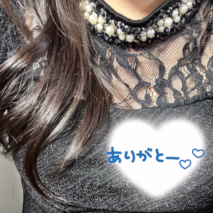 こんばんは、りりすです🐾

本日もありがとうございました

なんか今日本当にとっても楽しかった🥹
可愛がってもらえるって大変うれしい！踊り出してしまう🩰
お休みの日にわざわざ会いにきてくれてほんとうに感謝しております

新生活始まって色々大変だと思いますが共に頑張ってまいりましょうね

明日もいます🎶
11:00-18:00です
お待ちしてます🙌🏻