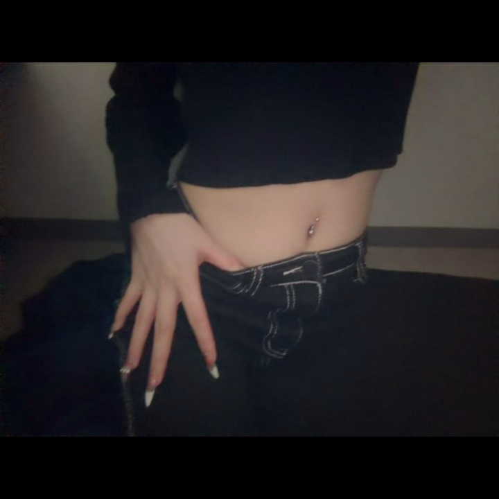 ききです！

最近体調優れなく
お休みもらってたんですが
復活しました😋💖

今日もいます〜

明日は15〜19時まで！
沢山のお兄さんで埋めてください😌