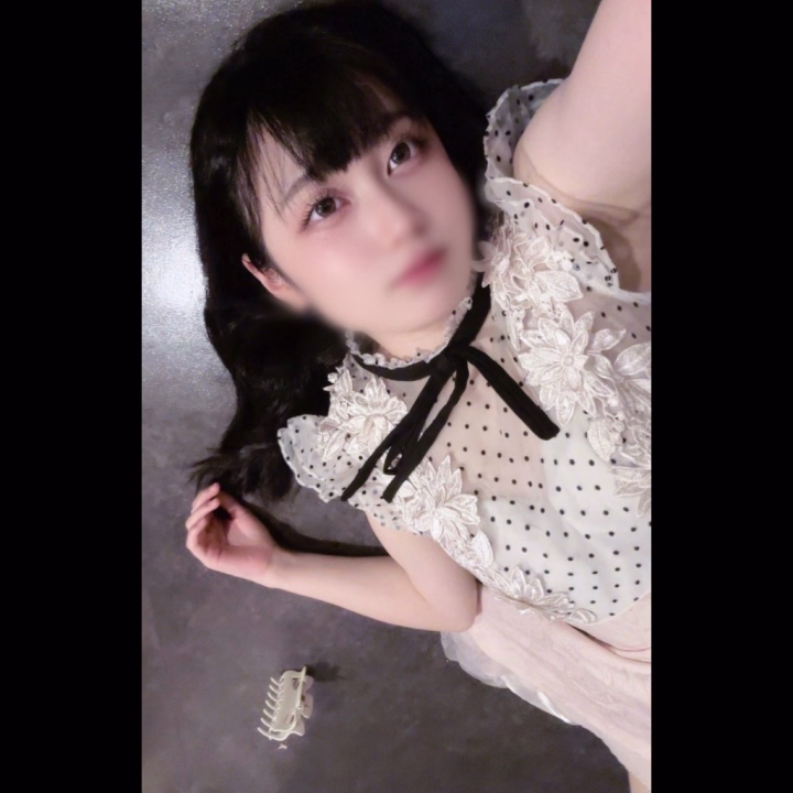 カツ丼食べてうとうと(  ¯꒳​¯ )ᐝ
えっちなこといっぱいしてご飯食べたら眠けがっっ3大欲求満たされまくりで幸せすぎる💞💞💞
もっと愛してね🥰🥰🥰