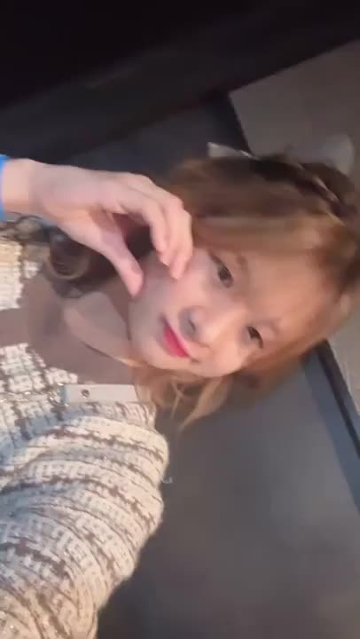 可愛い私服のお洋服と
久々に可愛い髪型してた日(⑉• •⑉)❤︎

これお気に入りで可愛い髪型も好評だった♡♡