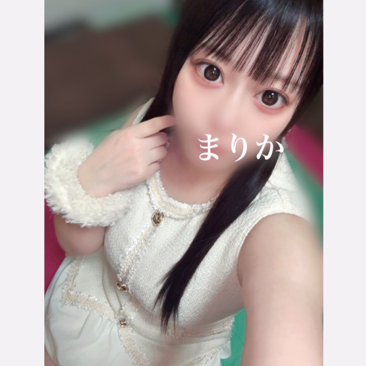 出勤してますヾ( ・ ̫ ・)ﾉヾ( ・ ̫ ・)ﾉ


今回バタバタしちゃって事前のお知らせできずすみません😖💦💦
GWは7日の夕方までいます💕

5月はその後14日〜19日までも出勤する予定なので、都合の良い時に遊びにきてくれたら嬉しいです☺️💗💗🎶

たくさんいちゃいちゃしてください🥰


6月からは月1の予定！