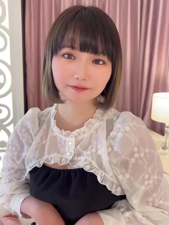 Fカップある顔に見える？