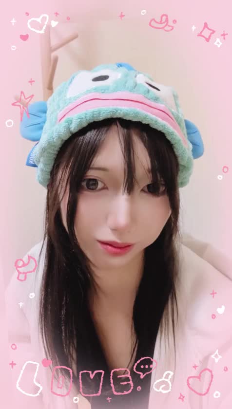 こんばんわ🌃
なかなか忙しかったり体調崩してたりで写メ日記更新出来なくてごめんなさい(>_<)🩵

もうすっかり元気になったのですが、元気になった途端、横浜の出張の期間になってしまいました😢  

横浜には10日から21日までいます(*ˊ˘ˋ*)✨

諸事情で1日伸びちゃいました(>_<｡)🩷



また、24日頃から！
大阪で出勤する予定です✨

また、あまねで遊んでくれるの待ってますね🎶

ところで、めちゃくちゃ私事なんですが🙄‬💦  
ハンギョドンの帽子買っちゃいました！

めちゃくちゃ可愛かったので一目惚れです😍💘

これから、あまねの髪を守ってね🤗🩷🩵