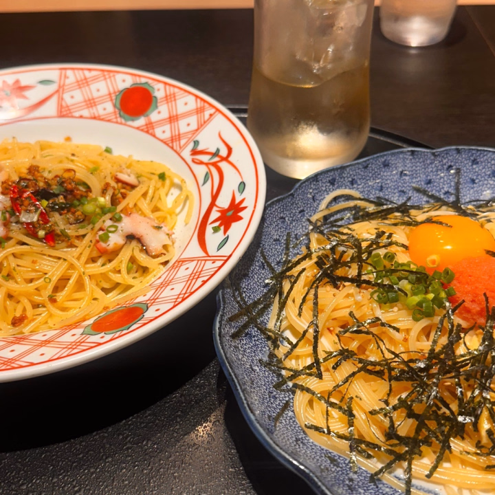 こないだ久しぶりに五右衛門の
パスタ食べたのー🍝美味しかった!
嬉しいハーフハーフのセット!
この時間お腹空いたなぁ😋