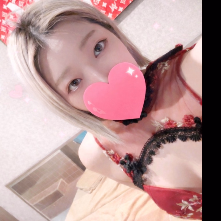 9時から18時で出勤してます😊

とりあえず今決まってるのだとラストの出勤なので是非会いに来てくれたら嬉しいです✨