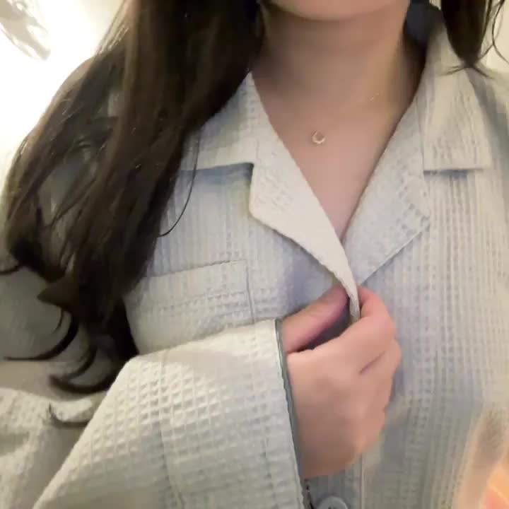 本日も退勤しました
会いに来てくださった皆様ありがとうございました💗
次回出勤未定ですが決まり次第お知らせしますね
よろしくお願いします🙂‍↕️