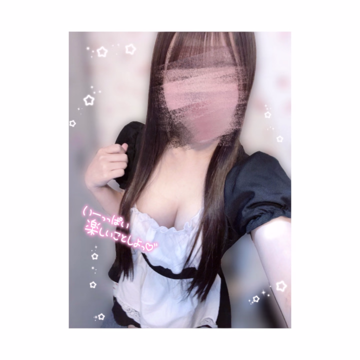 こんばんは！こむぎです！
今日もありがとうございました🥹🩵

ずっとバタバタしてて流石GWって感じだった😸
明日も11:00〜21:00でお店います！


お仕事のお兄さんはお疲れ様だよ☘️
私も今日はいっぱい頑張ったのでゆっくり寝ます😌
おやすみなさい🌙


こむぎ