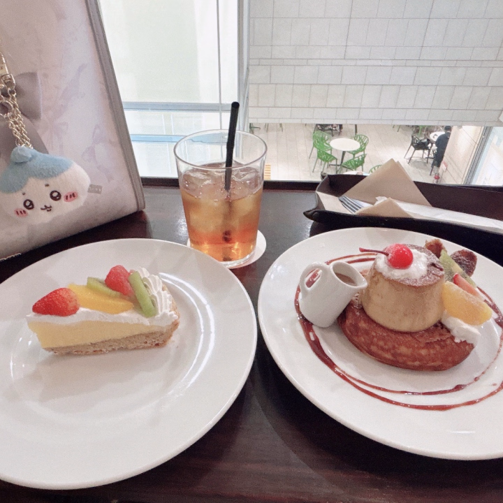 こんにちは☺️✨️
今日はお休みで自分甘やかしデー🩵
好きなカフェでまったり過ごすの大好き
( ˶>ᴗ<˶)🎵