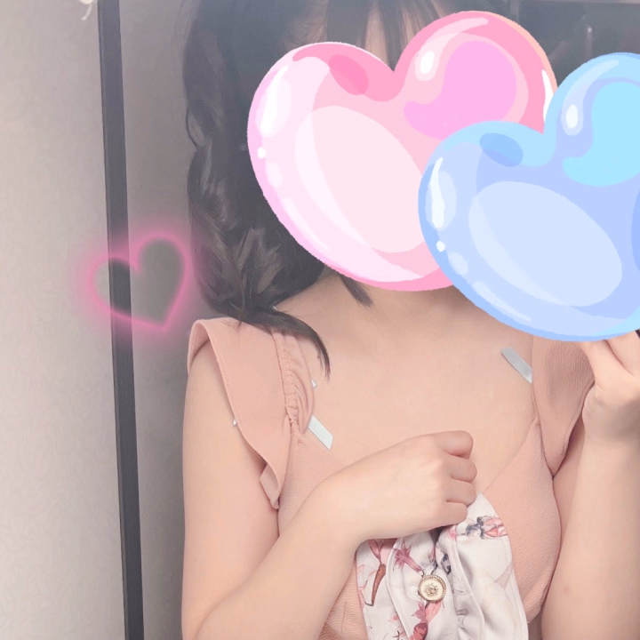 まりなです🌙優しいお兄さん方々と沢山おしゃべりして楽しかった✨️

ニコニコしゃべってくれると私ももっとニコニコしてしまいました🥰

緊張もありましたが楽しくて緊張を忘れちゃいました‼️
本日もありがとうございました✊