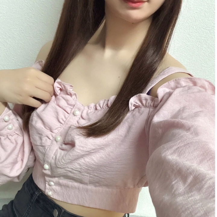 やっほ〜、つむぎです❣️

次は10:00〜18:00でいるよ🫶🏻✨

見つけてくれてありがとう🤍

まだまだ慣れてないことも多くて、ちょっとドキドキしてます…💭

よくおっとりしてるって言われるので、まったり一緒に過ごしてもらえたら嬉しいな🐰🤍

お会いできるの楽しみにしてます〜！