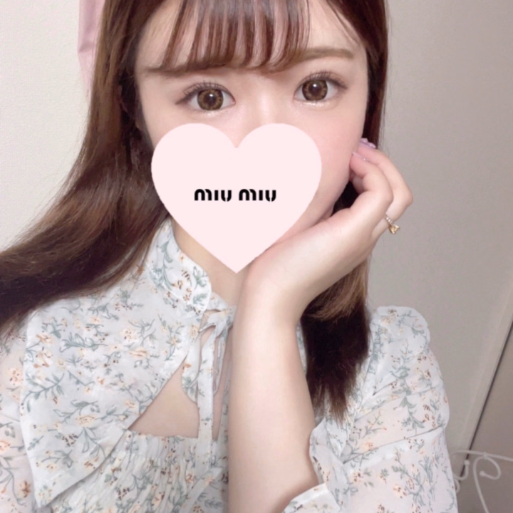 イった後の敏感な状態で更に先っぽを責めるの本当に好き🥰笑
全身（特に足）ビクビクしてる姿見たい👀