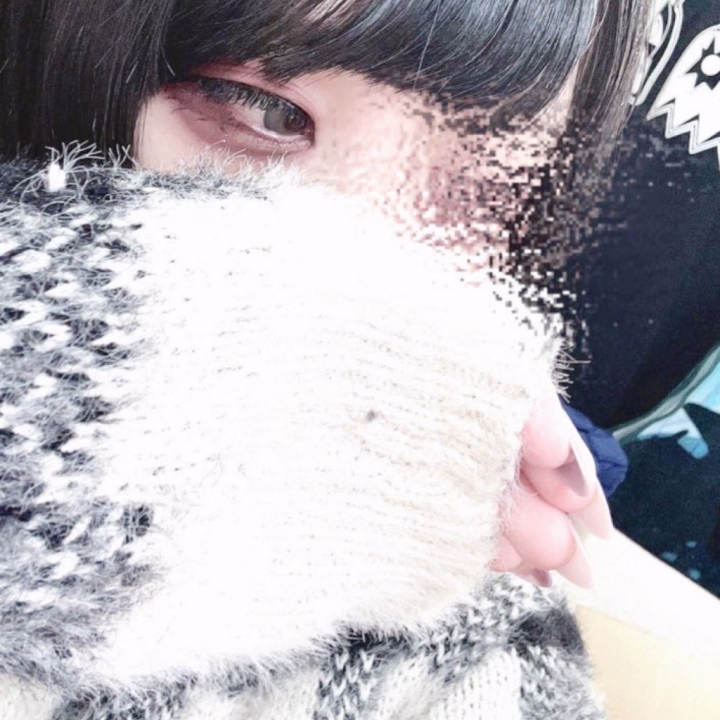 おはようございます☀️

今日も出勤！
残り3日間です🔥
(明日はおやすみ♡)

12:00~24:00で居るので会いに来てくれる
待ってます(*^^*)
