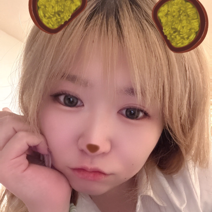 福島滞在もあと3日で終わり。。

美味しいお土産ないかなーって思ってたら、大好きなママドールって福島じゃん！！って気づいて、帰りに絶対買う！って決めました💗💗

この後も土日も、、お誘い待ってるね💗