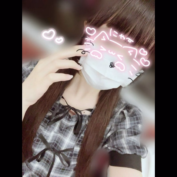 退勤しました👶🏻ྀི
ツインテールしてみた ⌒(´❛-❛`)⌒
楽しくて一瞬でした🥹足元悪い中今日もありがとう♩

明日は18時から〜完売ありがとうございますｐ ̫ ｑ;♥楽しみにしてます♡