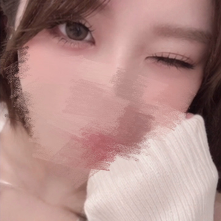 どんな時間が好きですか？💭♡

おはようございます🌼*･
みなさんは、どんな時間が好きですか？

私が好きなのは、人とお話しして笑っている時間♡

何気ない会話で笑い合ったり、自分とは違う考え方に触れたり。人とお話しするのって、楽しいだけじゃなくて、新しい発見もあるから好きなんです✨️

そして、私が一番好きなのは、自分の価値観が変わるようなお話を聞いたり、作品に触れたりする時間。

本を読んだり、絵を見たり、誰かの考え方を知ったり。今まで当たり前だと思っていたことが、違う角度から見えるようになる瞬間って、すごく面白いなって思います💭

自分の知らなかった世界を知るたびに、少しずつ視野が広がっていく感じが好き♡

もちろん、自分磨きをしている時間も、おいしいご飯を食べている時間も、我慢していたことを解放して思いっきり楽しむ時間も大好きです😹💕

こうして考えると、私は心が動いたり、新しい自分に出会えたりする時間が好きなのかもしれません。

みなさんは、どんな時間が好きですか？

よかったら教えてくださいね♡