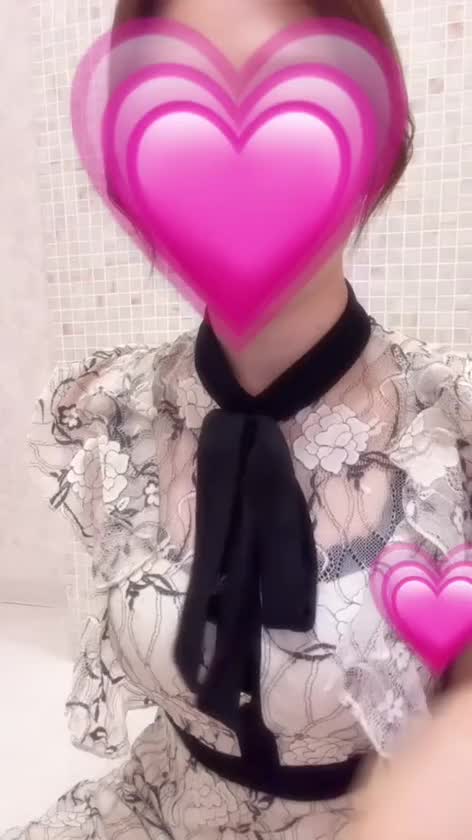 本日もありがとうございました！！

お会いできたら皆様ありがとうございました！💗
楽しかったですね🫠💗

明日はお休みです！
今日は飲むぞー！🍺✨
一杯目のビールが待ってる…🤤

次の出勤は22日 13:00〜24:00です！
楽しみましょうね！😆🫶🏻