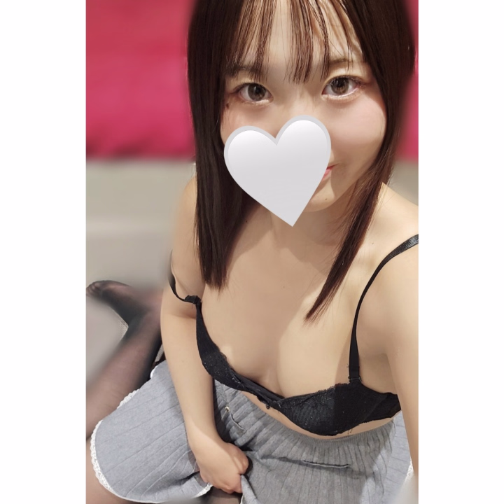 あいみだよ🫶💕夜1時までお店にいるよ🥰♥️


最近ね、お兄さんたちからこんな質問を受けたの💭


「恋人がオタクでも、あいみは許せる？」

答えは…🥰もちろんOK！🥰


実はあいみ、オタクな人が大好きなの💘

趣味に熱中する姿って、素敵だよね✨


たくさんイチャイチャしようね💓