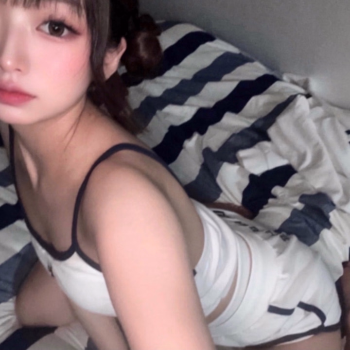 こんにちはえあです❣️
本日も6:00~LASTですっ( /^﹏^)/
そして今回期間は21日まで出勤です🫶🏻
来月まで予定ないので
沢山イチャイチャさせて下さい🥺
お誘いお待ちしてます❤️