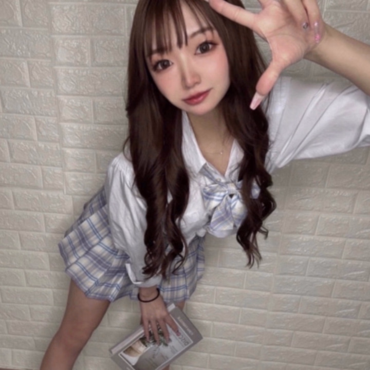 こんにちはえあですっ❣️


えあと気持ちよくなる為に
お❤︎にー我慢してくるお兄さん
結構います🙈💭❤️


実はえあもお兄さんと
いっぱい気持ちよくなれるように
我慢したりしてる🤫💗笑


えあと一緒に気持ちよくなろ…❓💗