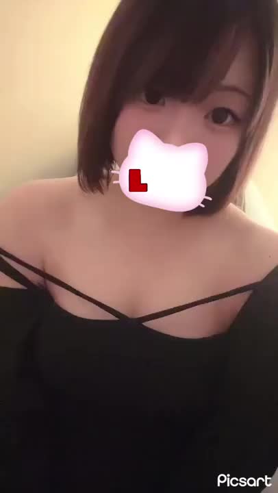 こんばんは🐈‍⬛🌙

今日は
21時~6時
と朝までいます😊

せっかくの三連休楽しいことしよ♡

今日、明日、明後日と
いますので
ぜひ遊びましょ🎵

時間いっぱいお兄さんのシたいことしよ❤︎

お待ちしてます🎶

エル🖤ᩚ