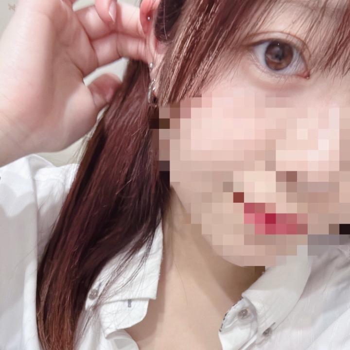 今日出勤してます！
お誘いお待ちしてます♡