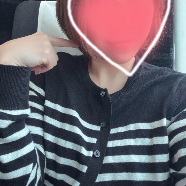 最近携帯の充電のなくなりが早くて困ります😭
まだ新しいのになんでだ？
タスク切らなざるんだろーなー

携帯も身体も重いはだめだね🐷笑
両方軽くしていくぞ✊🏻

お兄様と会えるの楽しみにしてます🎵