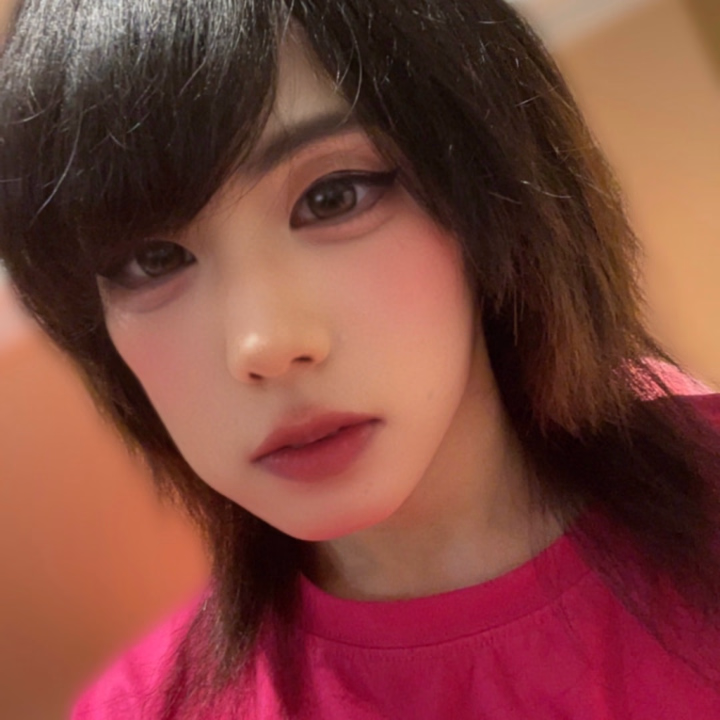 おはよう♡今日は23時までいます❣️

昨日は個人的に予定が入りまして、急遽お休みにしました🙇‍♂️

今日から週末までは待機してるのでご指名くれたら嬉しいです❣️♡

いっぱい来てくれるのを楽しみにしてます❣️🥰

皆お店で会おうね💕︎