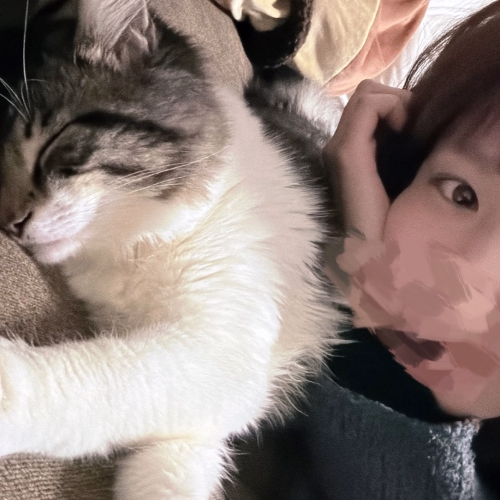 つきひだよ!!🌙
あの…
その…
愛してやまない、愛すべき変態紳士様たちよ…。
あの、つきひです…(小声…
覚えていますか…(ボソボソ…
いつかはまだはっきりと決まっておりませんが…
確証はありませんが…
【つきひ、復帰するってよ】
です!!!!!
出勤出たらご予約くれますか…(オネガイ)
行方を眩ませている間に、養うべき存在が出来まして
これは頑張らねばっっと
復帰を誓った所存でございますで候。
記念すべき(?)復帰日にご予約が無かったら、本当に消えたくなるので
今日はご予約を獲得するべく為のっっ!!
ジャブ的な役割の日記投稿です!💕︎😅
詳細はまた後ほど…
貴方様からのヒメトーク待ってるよ🫶
ではでは👋