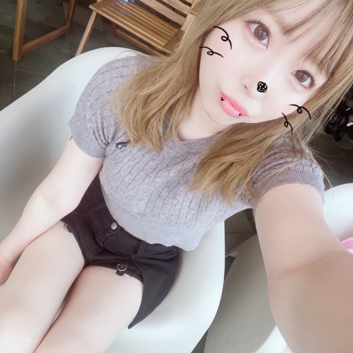 今回4日間ありがとうございます( ･ω･)✌

またお邪魔するかも？！かも？！
分かりませんが……

たくさんありがとうございました♡♡