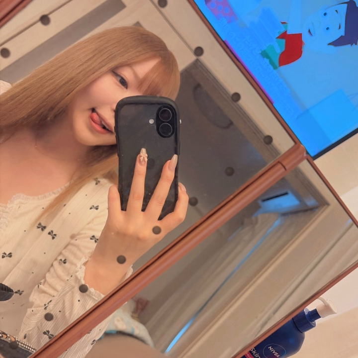 今日から出勤するよーーーん(。•⩊•ಣ
ご予約お遊びしてくれたら
嬉しいです♡♡