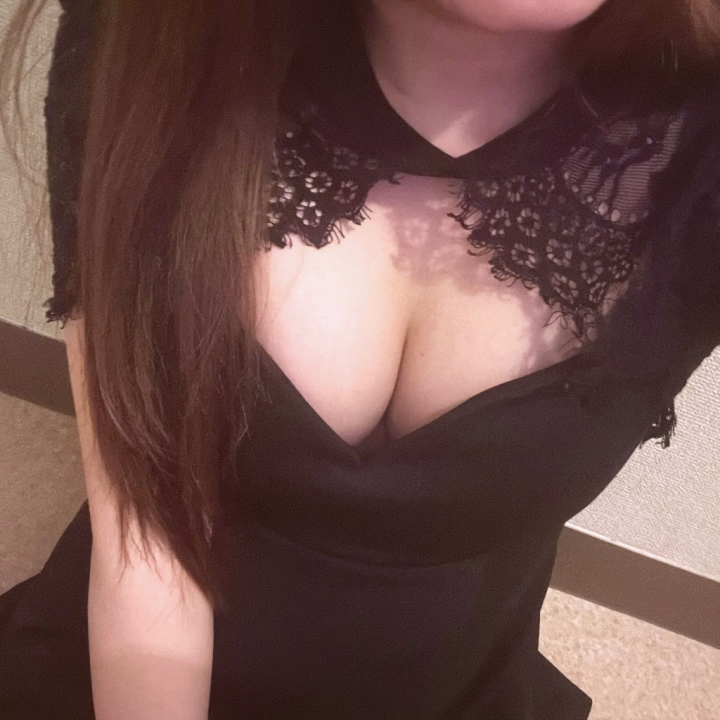 本日17時までいます✨️

予定合う方待ってます😊