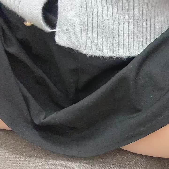 のあの触ってみたい...？🫣💖

お兄さんにたくさん触られて

たくさん気持ちよくなりたいな🥺

もちろんお兄さんのも触ったり

舐めたり色々しちゃうけどね( ꈍ꒳ꈍ )

好きなことたくさんしてあげるね？