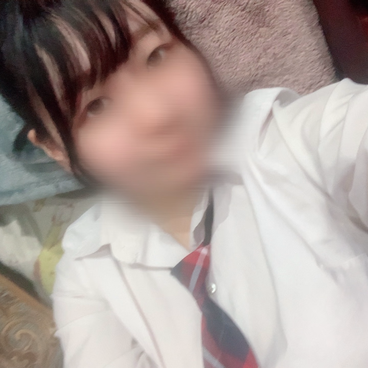 おはよう〜久しぶりの投稿になってしまいました😿
本日17までお待ちしてます👋