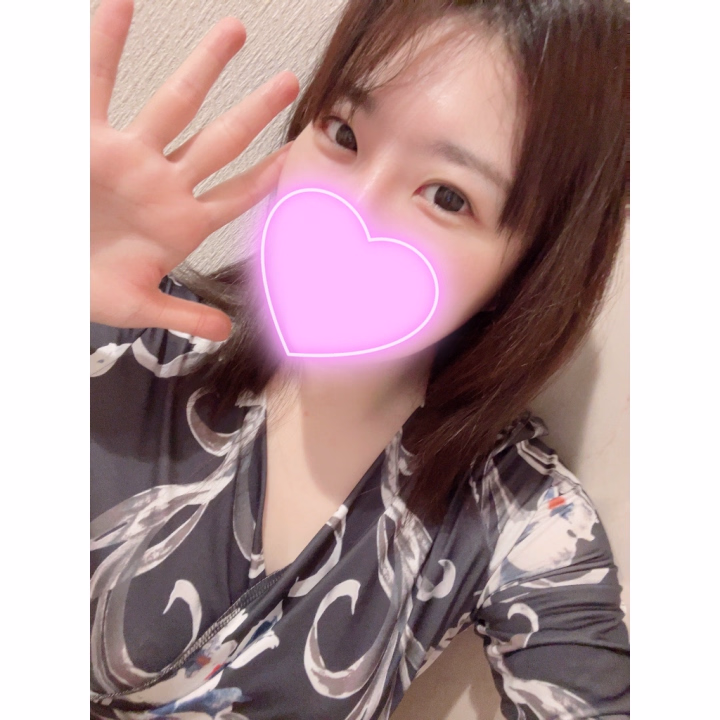 おはようございます〜！
カフェイン効きすぎてなんか寝れなかった夜でした〰️😇

ですがやって来ました最終日🥳
無事11日間乗り切れることに感謝🙌


昨日も今日もみなさまのご協力のおかげで、みなさまがご希望の時間に添えてる事ができ、ハッピーでした( ˊᵕˋ )🍀
かんなさんとお遊びしていただける方はみなさん優しくて助かっております🥲💛


さて今日も朝から夕方まで！
気をつけてお越しくださいませ🙂‍↕️
それではまた〜！


かんな🎀