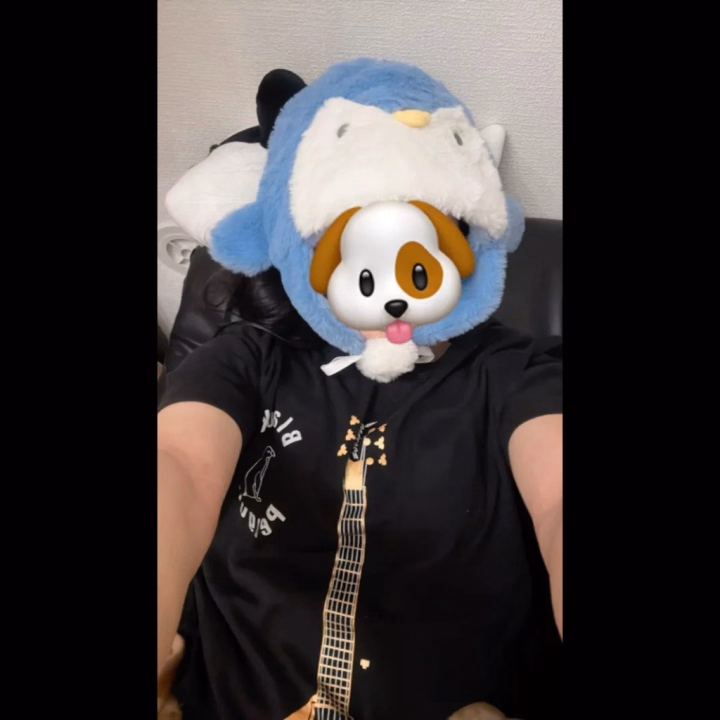 どうも、こきんちゃんです🩵

今日は急遽昨日夜に出勤伸ばしました！が、すぐに完売、、！！
いつも皆様本当にありがとうございます🥺🩷
_____

ちなみに、こきんちゃんは
この夏で2年目を迎えます🏖☀️

初日出勤の時に「こきんちゃんこれから絶対に人気になるよ、予約取れなくなるの嫌だな」って言ってくれた黒い服着てたお兄さんの事も、覚えてます!!
この2年間の全員覚えてます！👯笑



これからも皆様と楽しい時間をお過ごしできるように
全力でエロい女を磨いていきます🥰

ひとまず、痩せよう。筋トレ...(⬭ω⬭ )